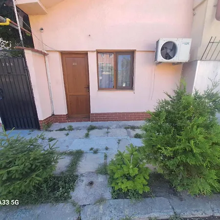 Nyaraló Strada Banu Mihalcea Nr. 150 *